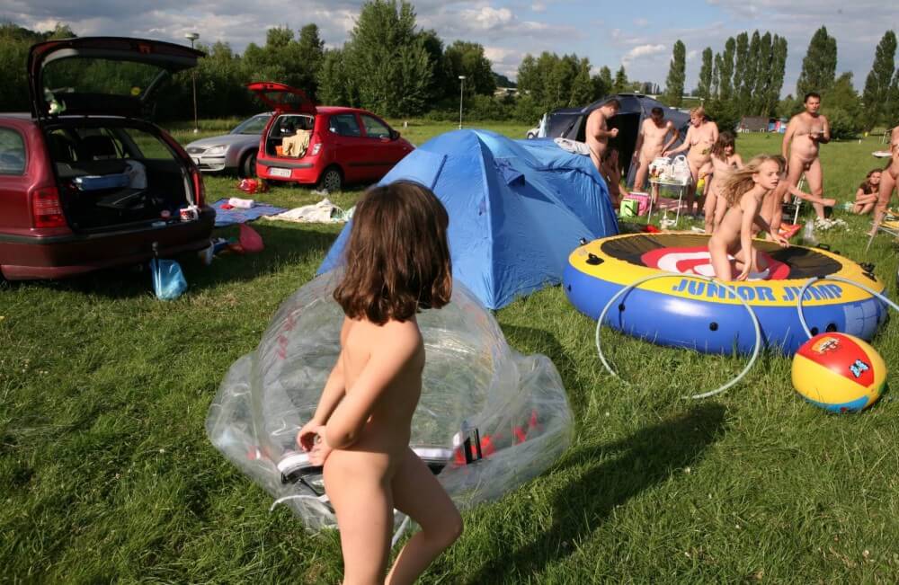 FKK Camp Day Two big gallery - Peoples perceptions of nudists