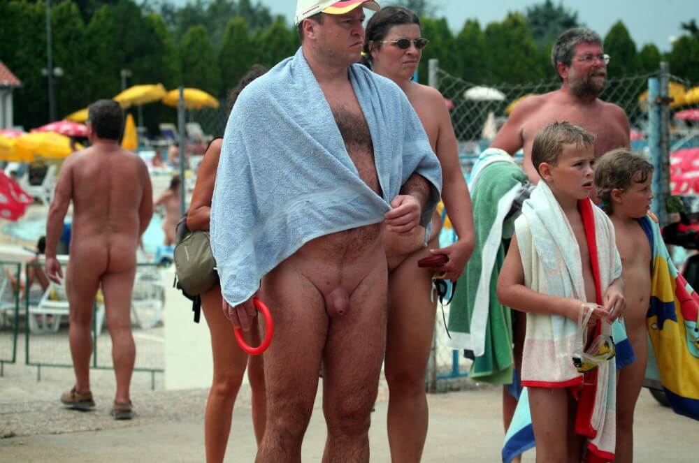 Naturist Pool Resort Exits photos - What the concept of naturist recreation entails and its benefits