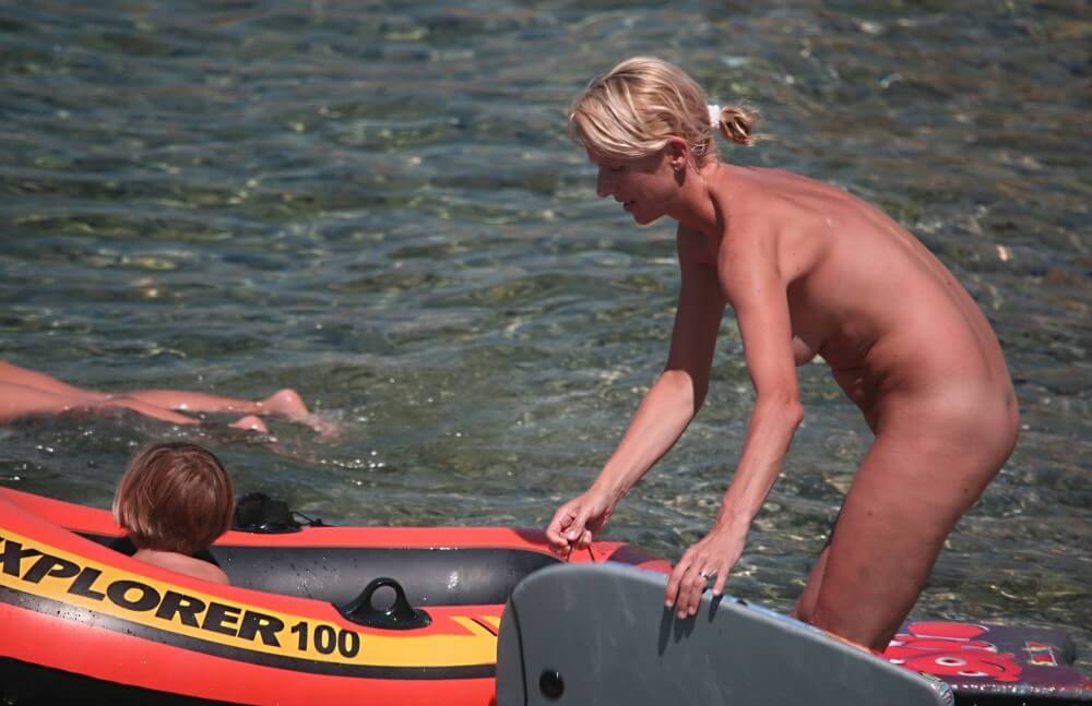 Red Boating for Two Nudists pics - Completely naked people on planet Earth