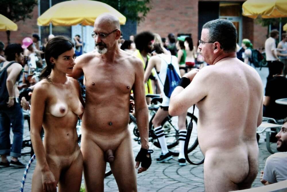 World Naked Bike Ride [WNBR] UK 2011 gallery - Nudism as a way to overcome body image issues and stereotypes