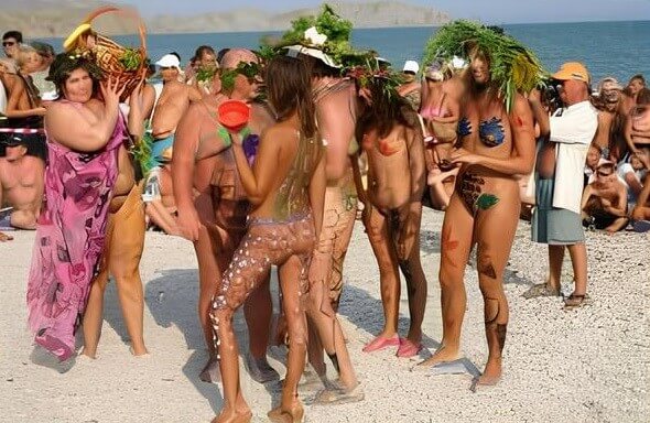 Premium Content # 34 - Naturism teaches you to accept yourself and others