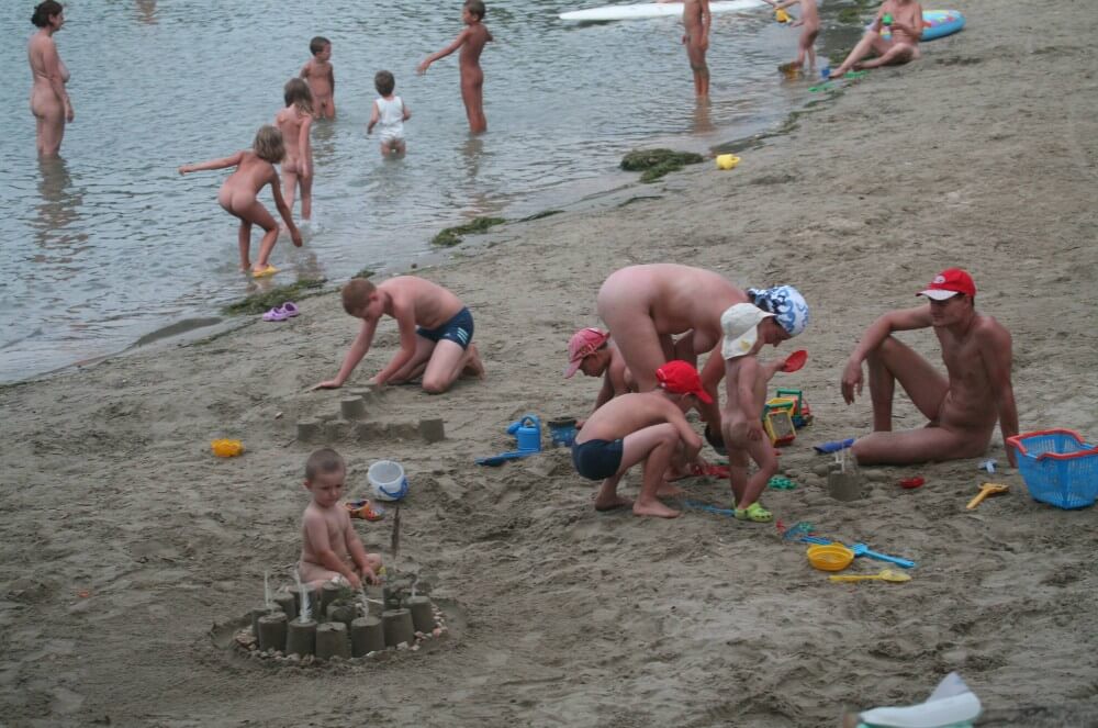 Nude Mom Nurture Series photos - Stereotypical perceptions of nudists