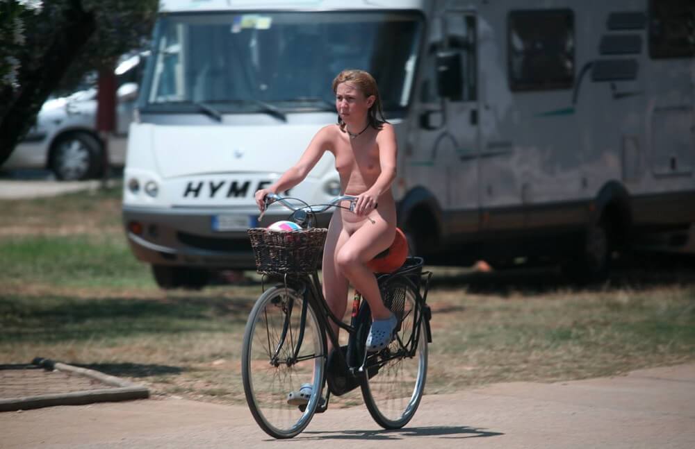 Leaving the Outdoor Site pics - Travel and tours incorporating elements of the naturist lifestyle