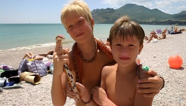 Premium Content # 23 - Nudism has been around for a very long time