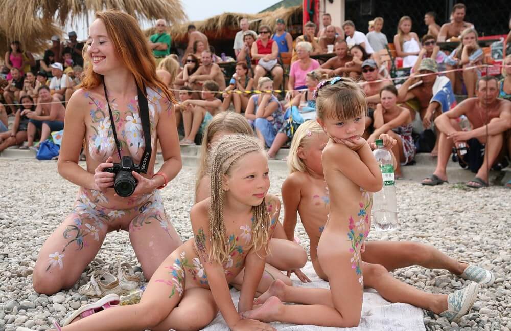 Warm Sand Relaxation photos - Loyal Followers of the Movement