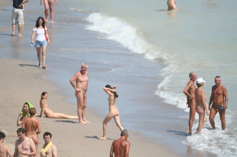 Costinesti Beach Groups pics - Naturism teaches us to accept everyones differences and unique qualities without embarrassment