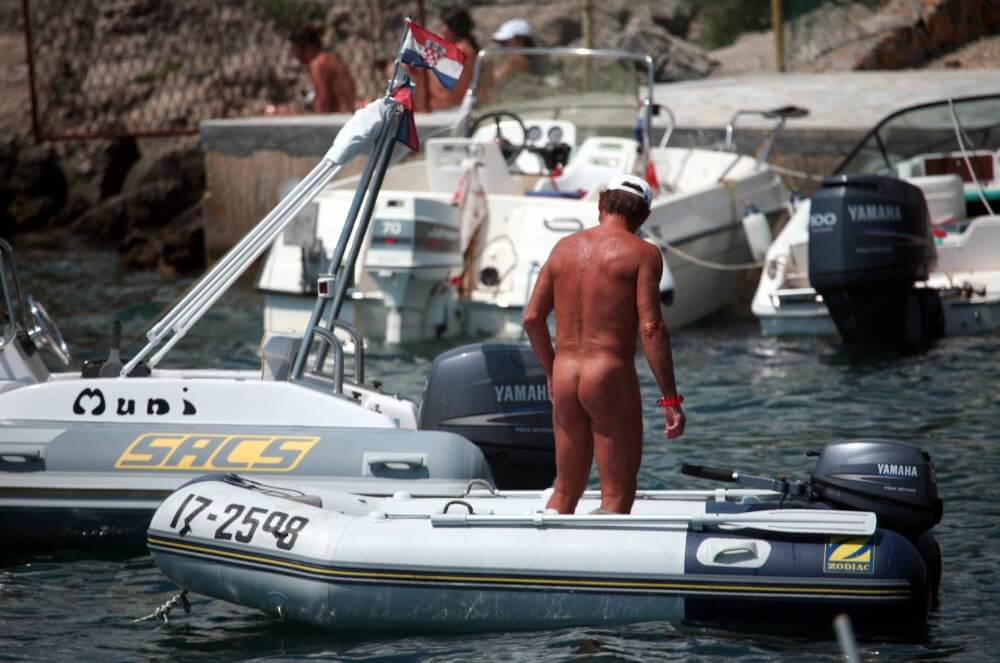 Boating and Floater Waters pics - Nudity helps one appreciate the present moment