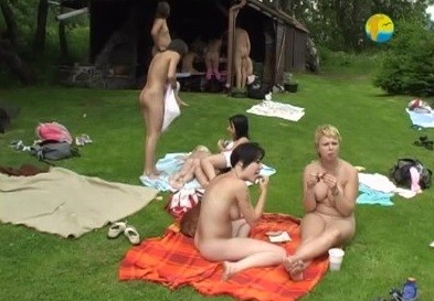 Naturist Freedom: Cottage Picnic - Nudity promotes inner harmony and peace of mind