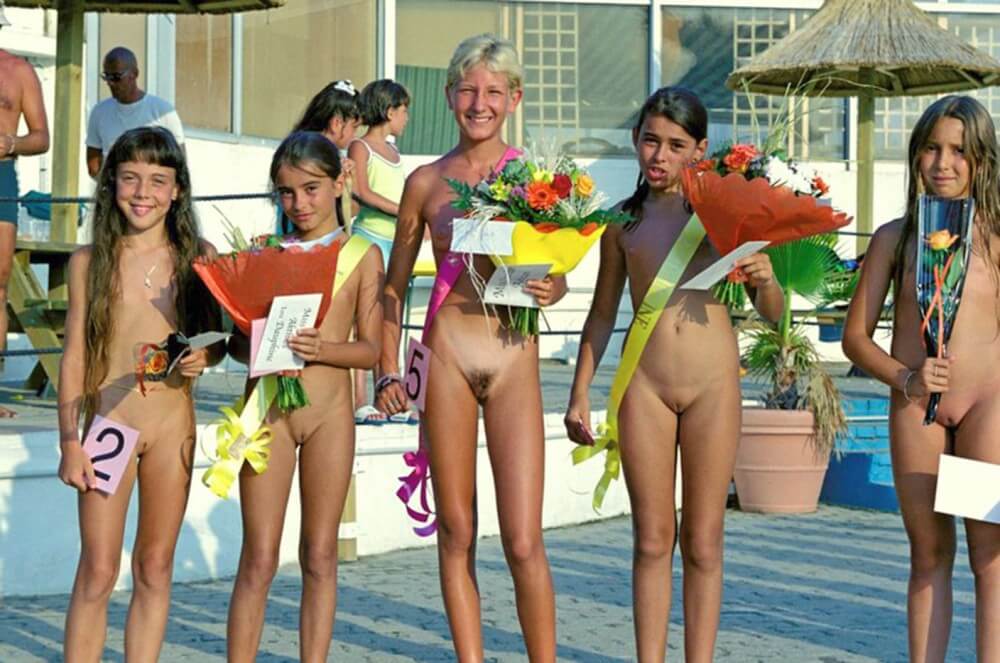 Beauty contest FR photos - The practice of nudism helps us shed imposed stereotypes and insecurities