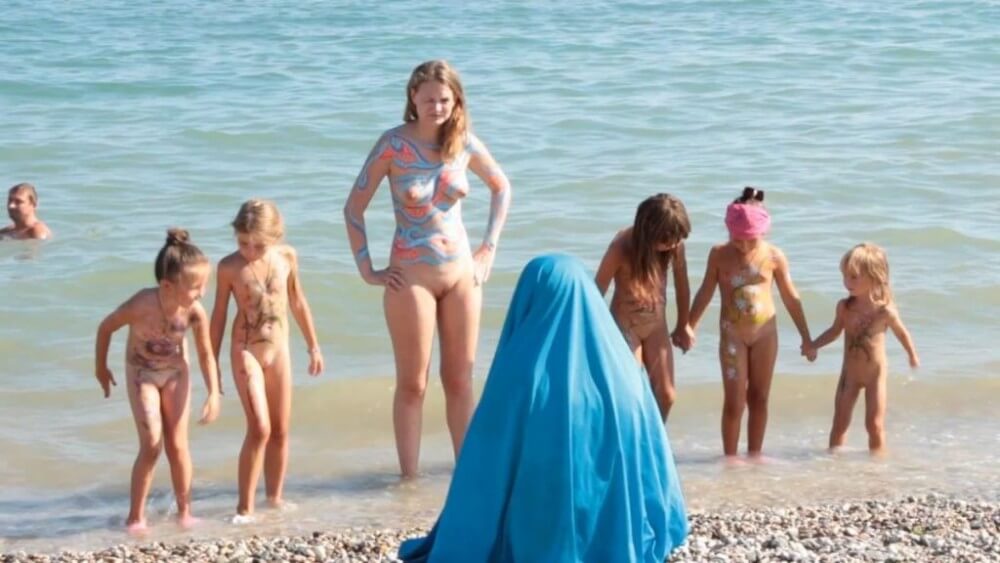 Neptune Day Full HD - Accepting oneself fully is the foundation of naturism