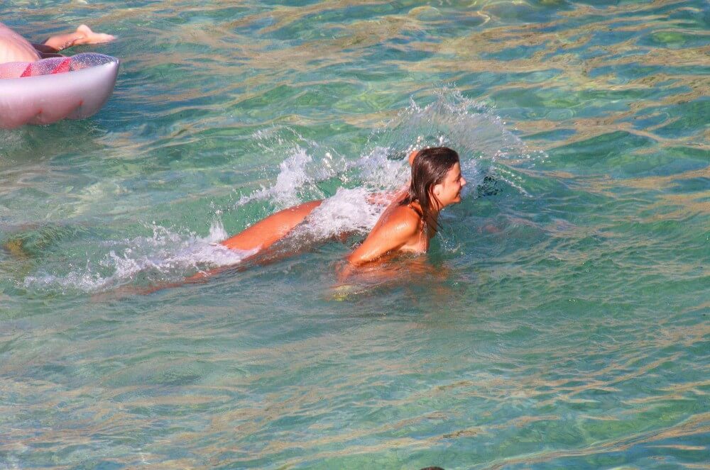 Ula FKK Teen Shore Run pics - Ethical principles and rules of conduct in nudist communities