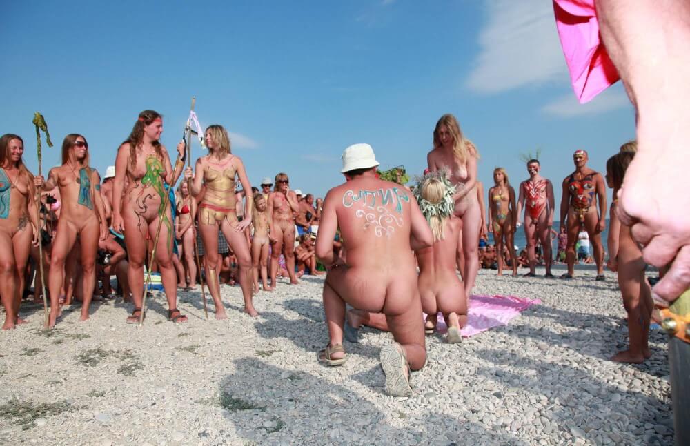 Naturist Boy Sun Warrior pics - Freedom and naturalness are the core principles of naturism and nudism