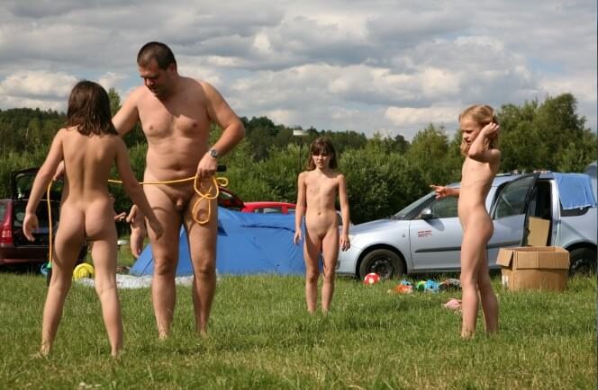Naturism photo gallery # 38 - The desire to connect with nature and be unclothed
