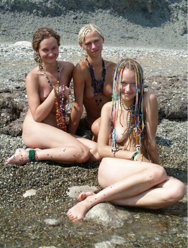 Naturism photo gallery # 49 - Mutual respect is an important part of the naturist community