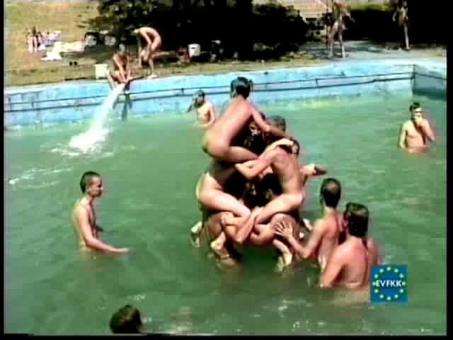 Helios Natura: Athletes of the Sun Eurovid - A naturist values sincerity, as well as honesty and openness